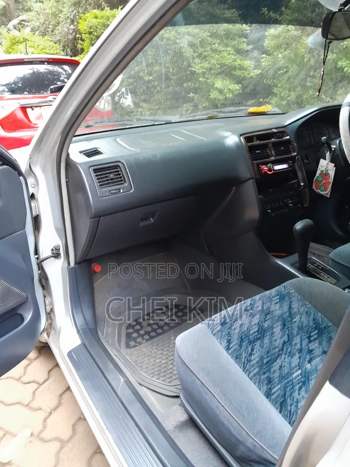 Toyota Carina 1.8 FWD Sedan 1997 Silver