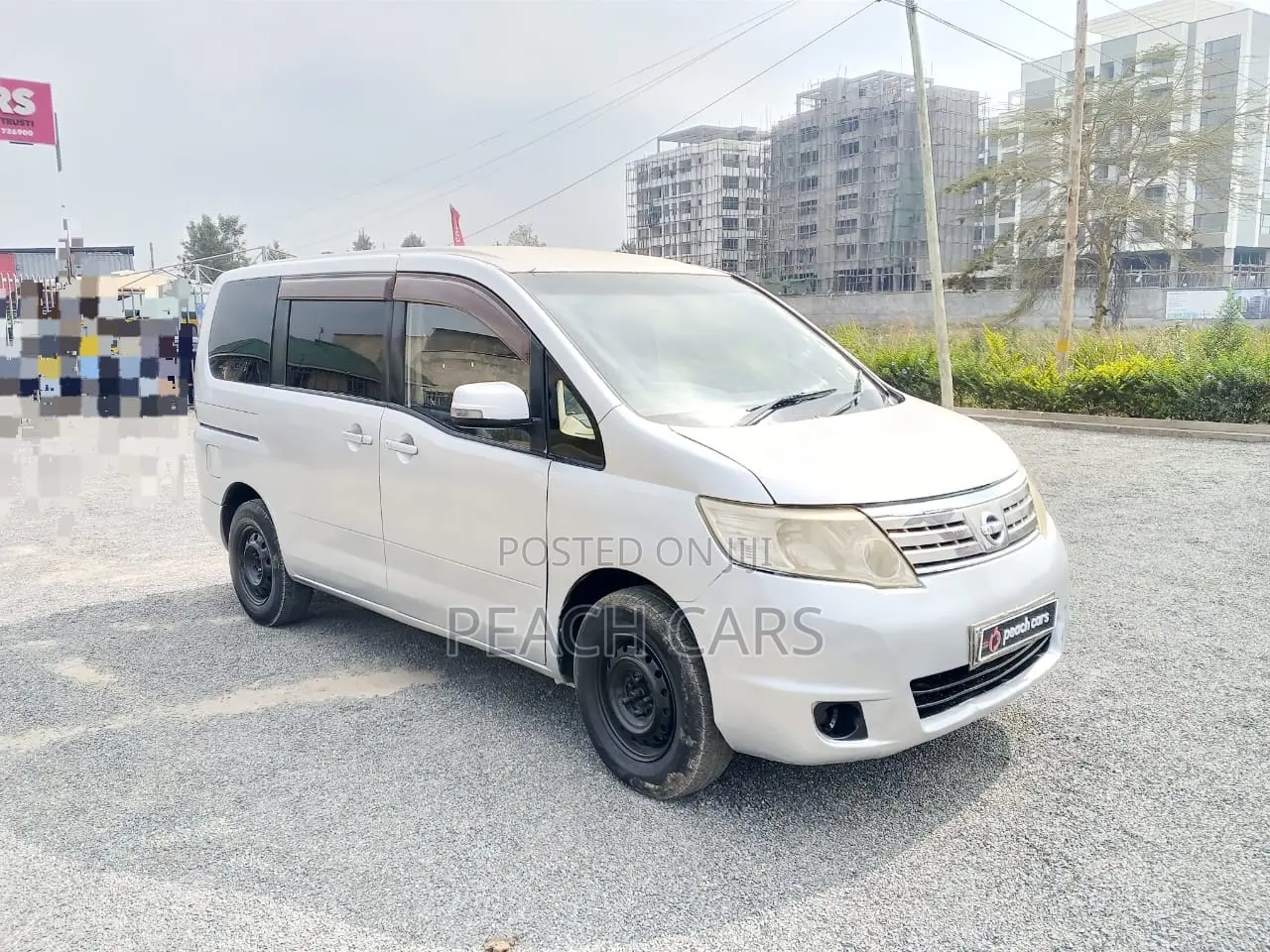 Nissan Serena 2009 Silver