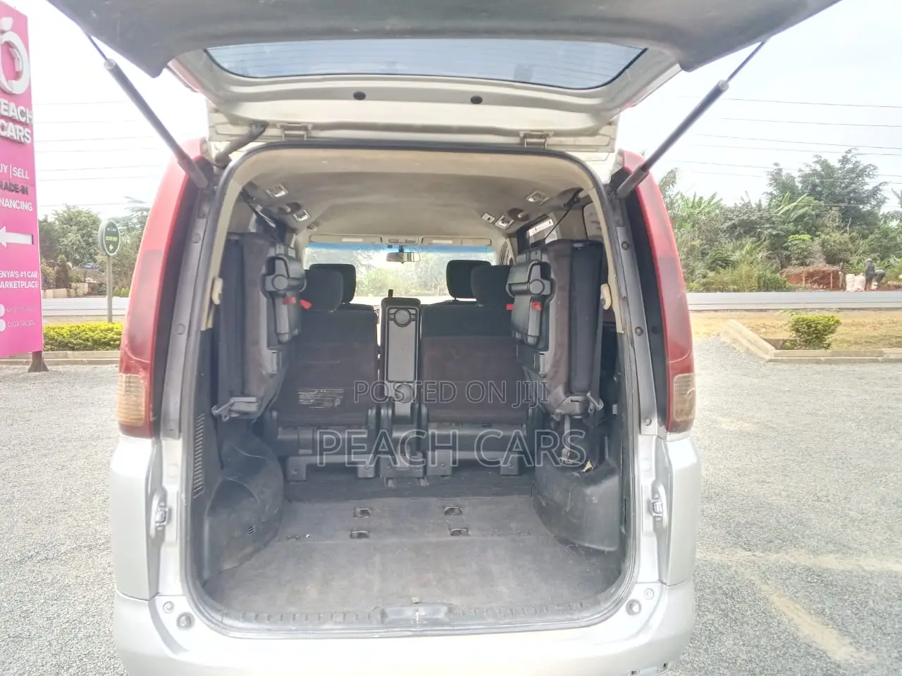 Nissan Serena 2009 Silver