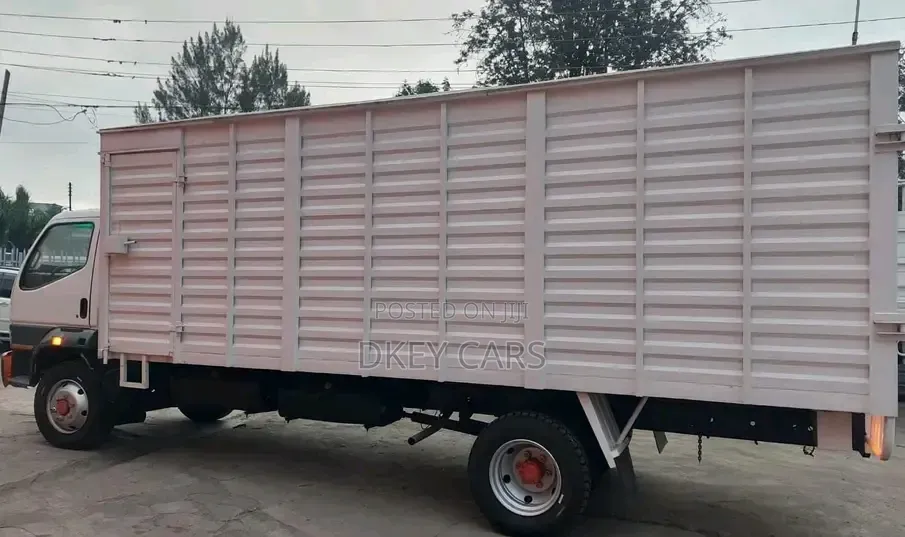 Mitsubishi FH215