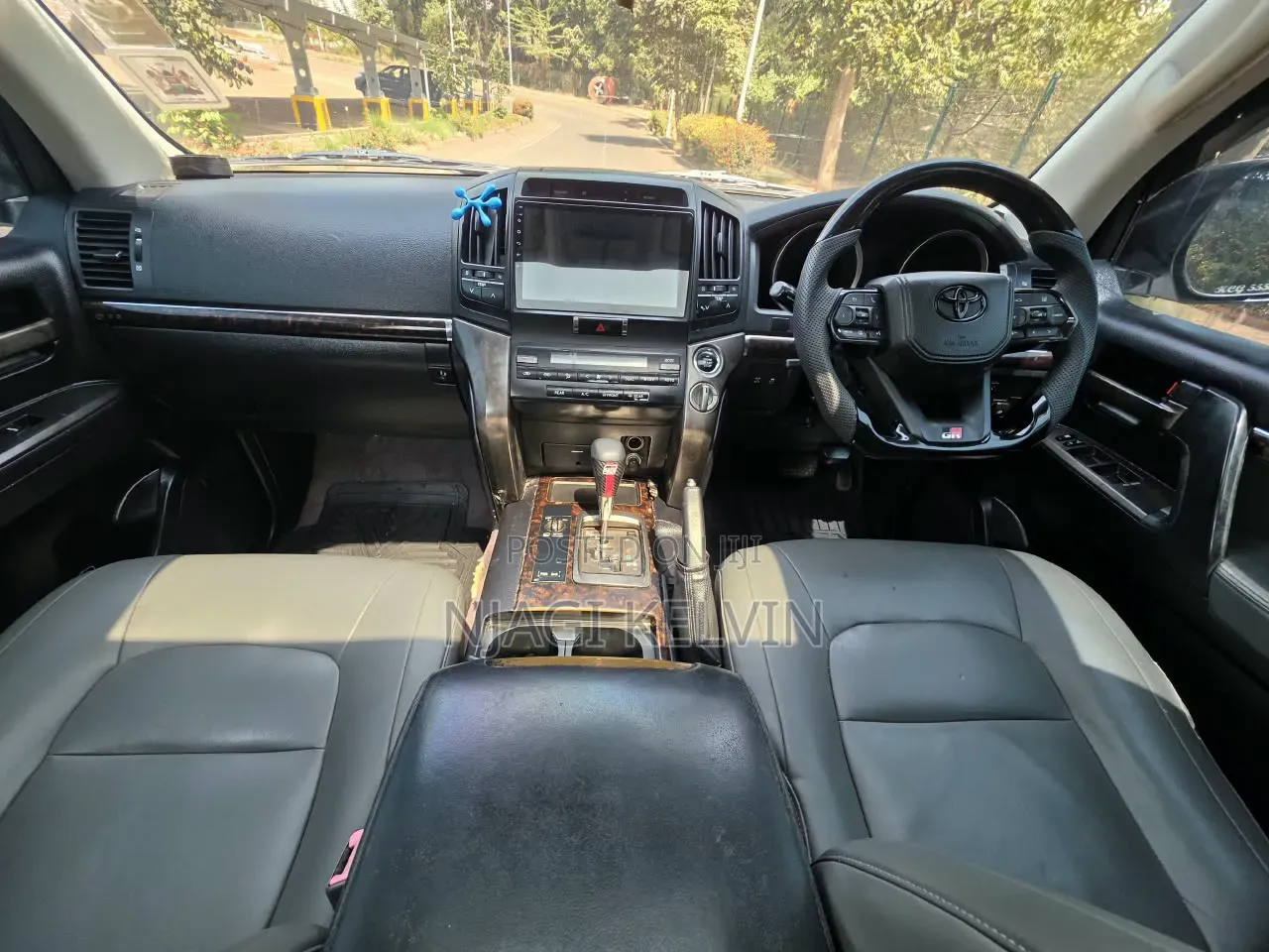 Toyota Land Cruiser 2008 Off white