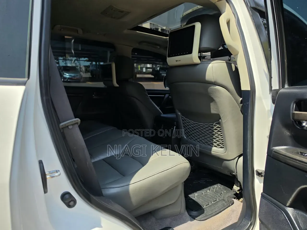Toyota Land Cruiser 2008 Off white