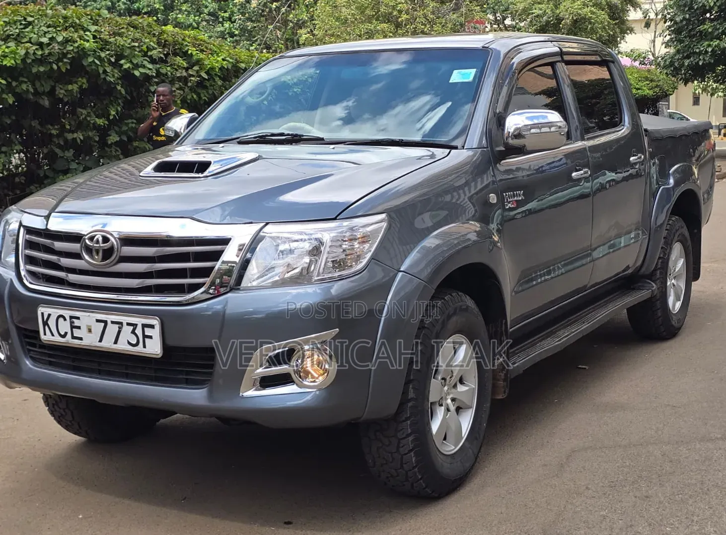 Toyota Hilux 2008 Gray