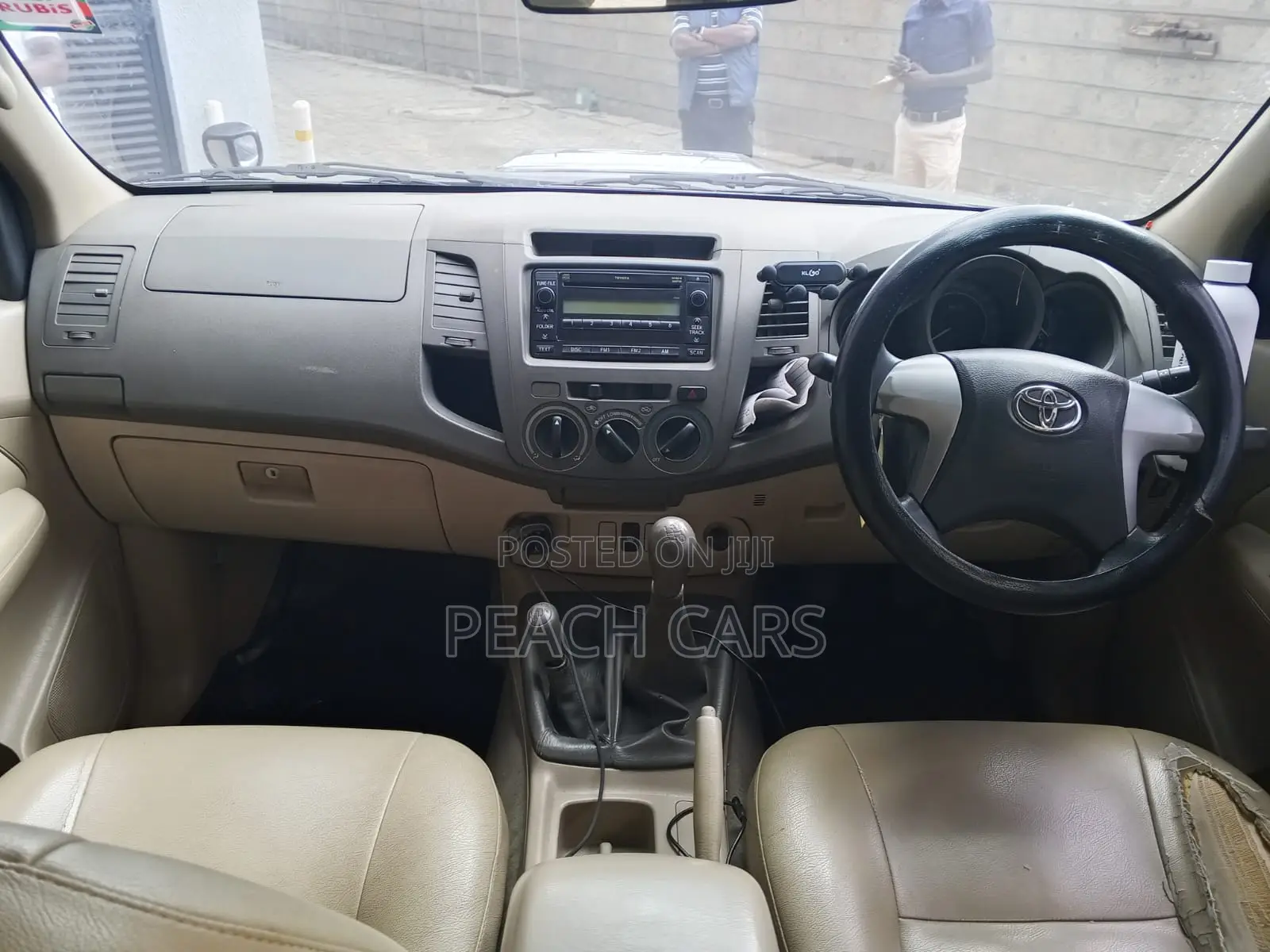 Toyota Hilux 2011 Black