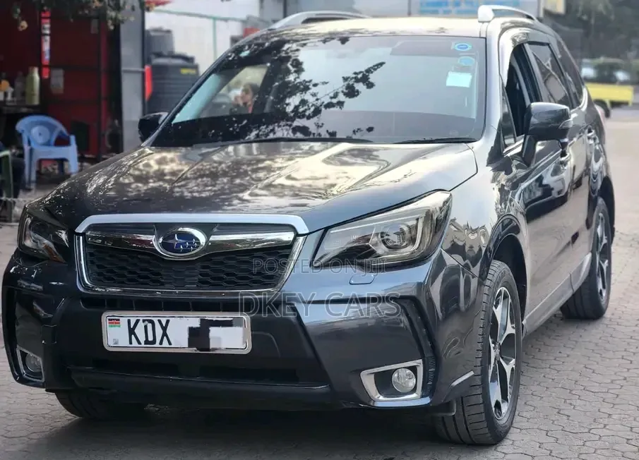 Subaru Forester 2018 Gray