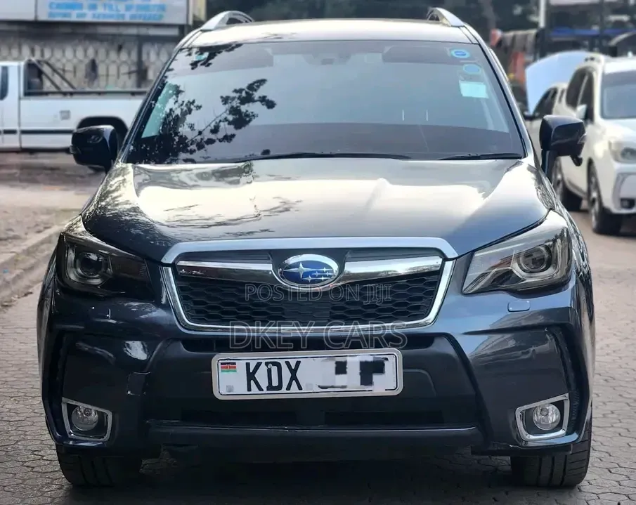 Subaru Forester 2018 Gray