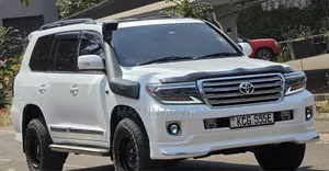 Toyota Land Cruiser Prado 2008 White