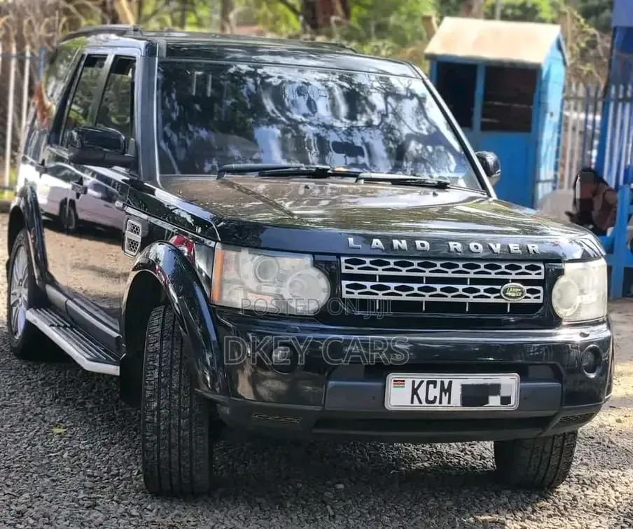 Land Rover Discovery 2010 Black