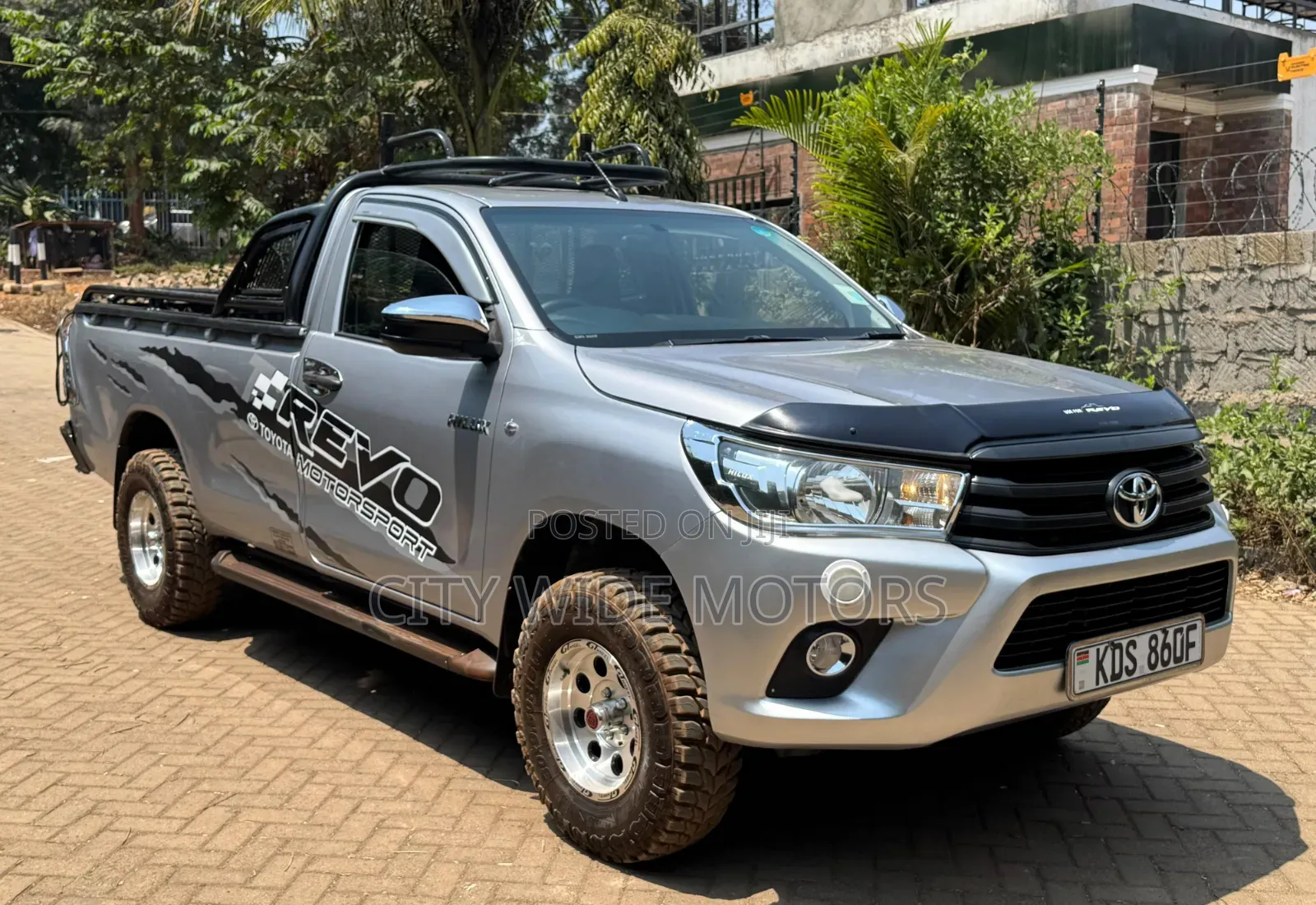 Toyota Hilux 2018 Silver