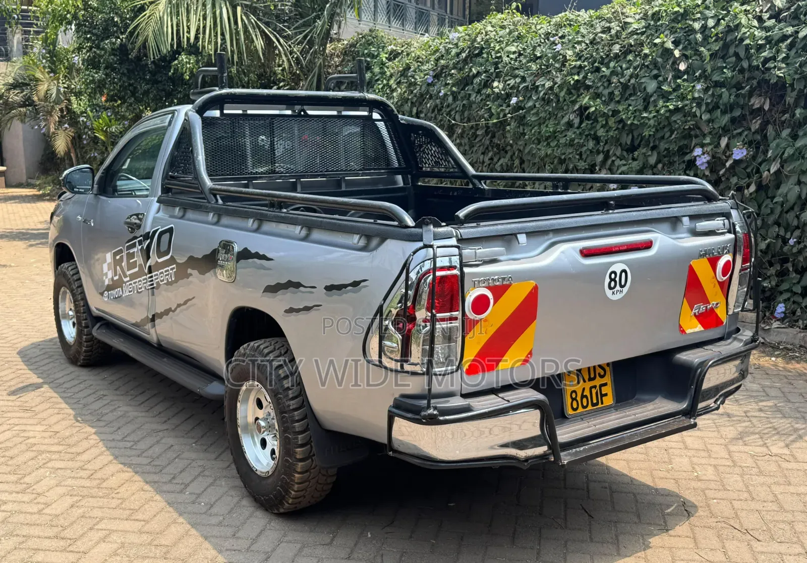 Toyota Hilux 2018 Silver