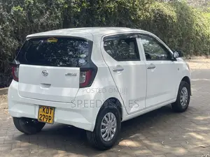 Daihatsu Mira 2017 White