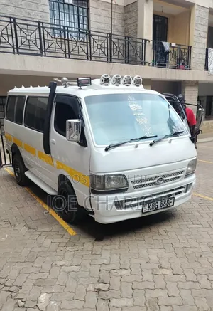 Toyota HiAce 2009 White