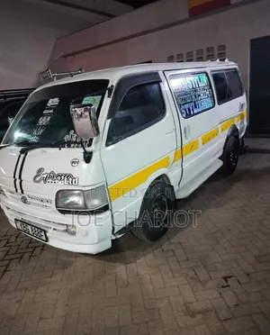 Toyota HiAce 2009 White