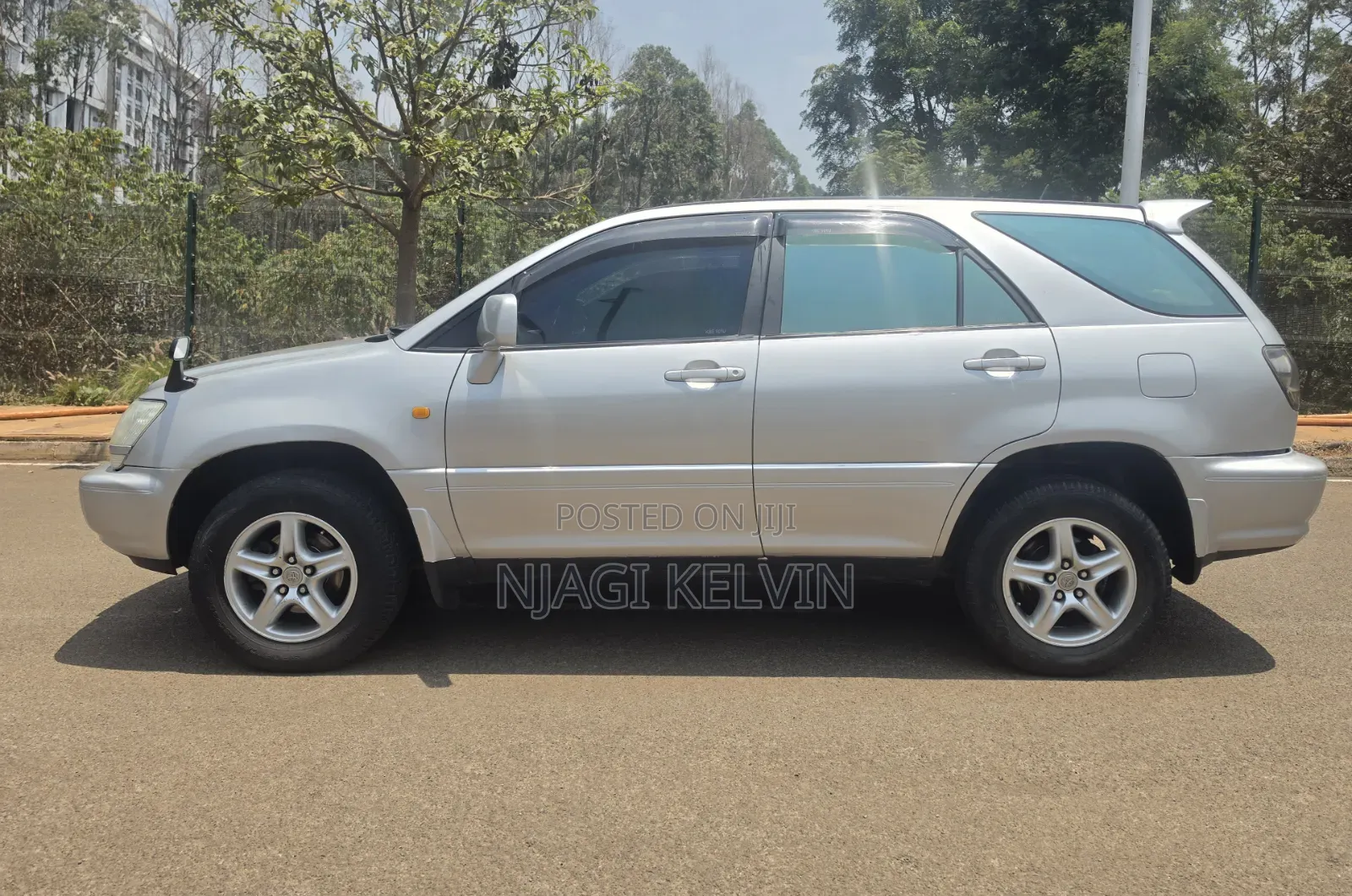 Toyota Harrier 2.4 16V 2001 Silver
