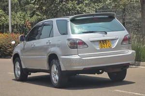 Toyota Harrier 2.4 16V 2001 Silver