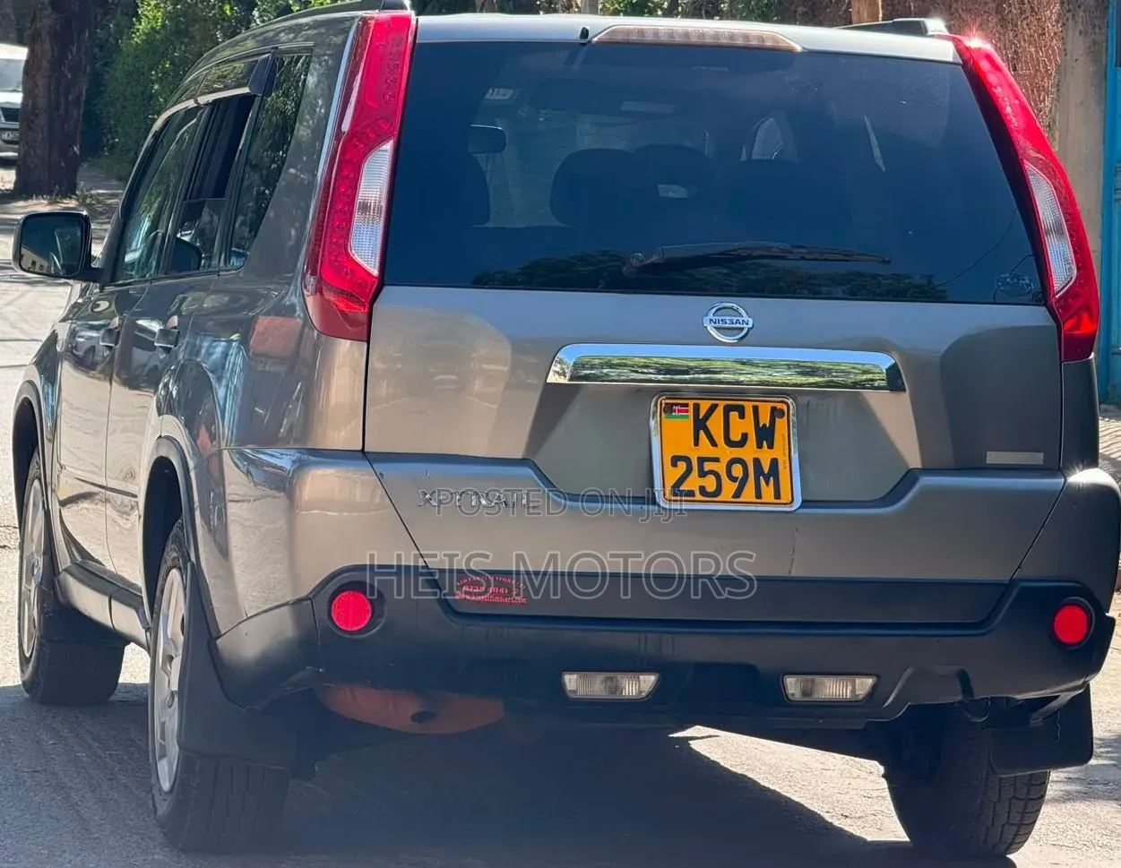 Nissan X-Trail 2012 Silver