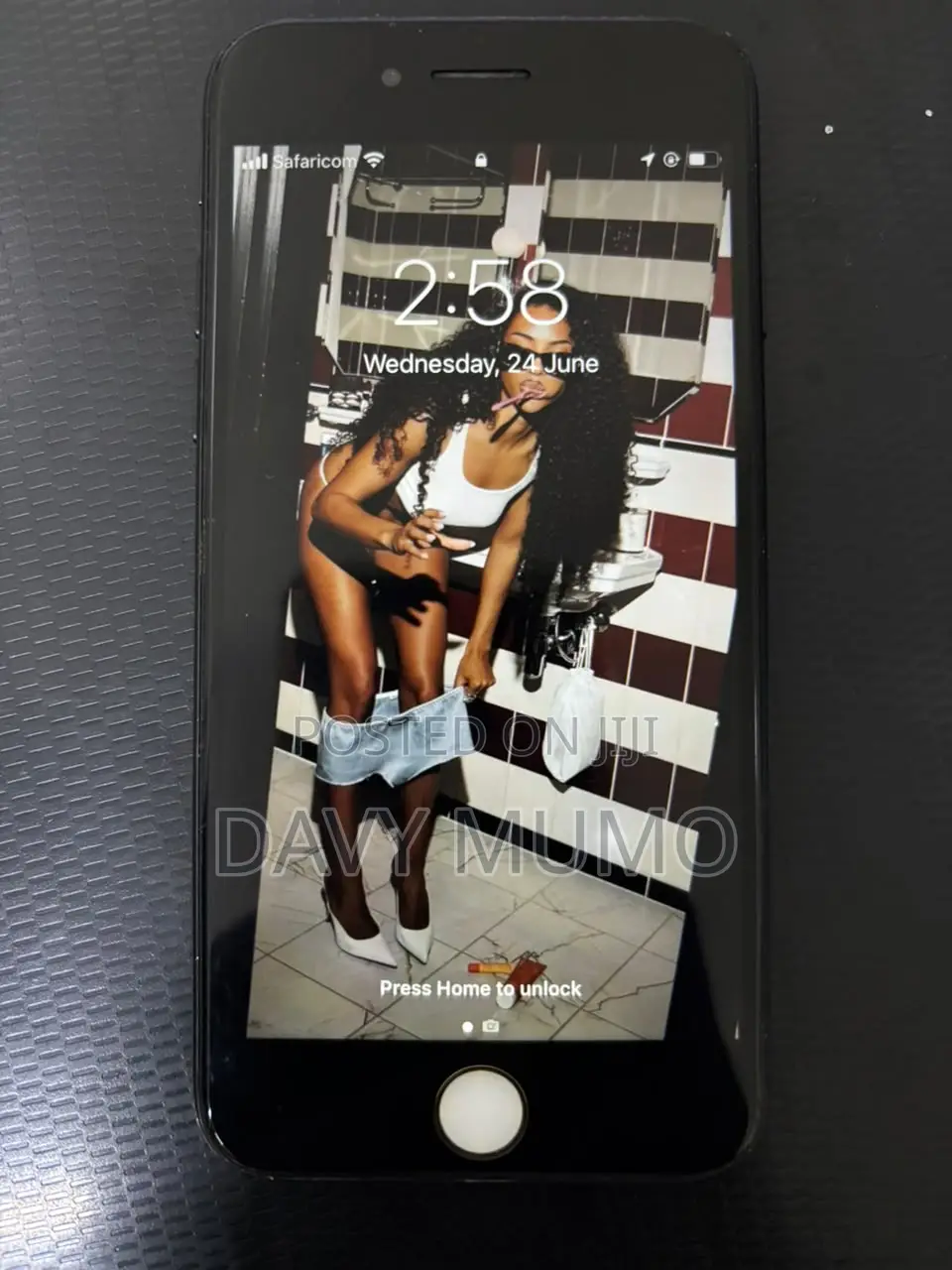 Apple iPhone 7 32 GB Black