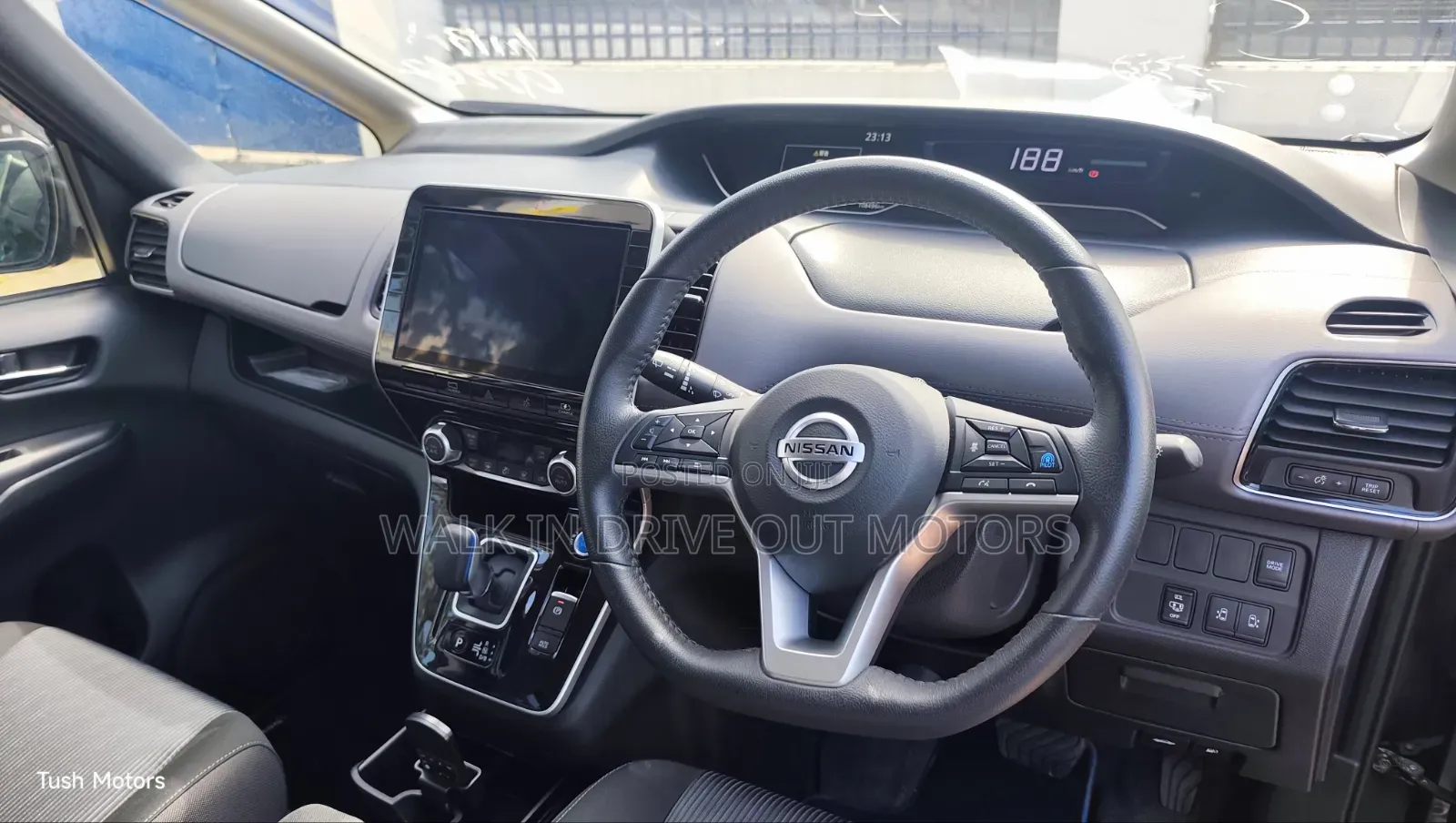 Nissan Serena 2020 Black