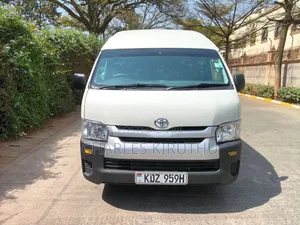 Toyota HiAce 2025