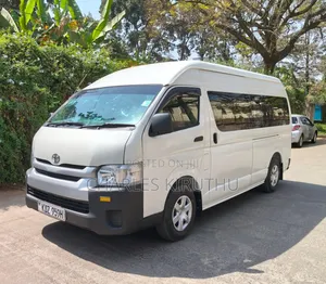 Toyota HiAce 2025