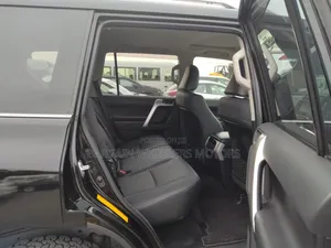 Toyota Land Cruiser Prado 2021 Black