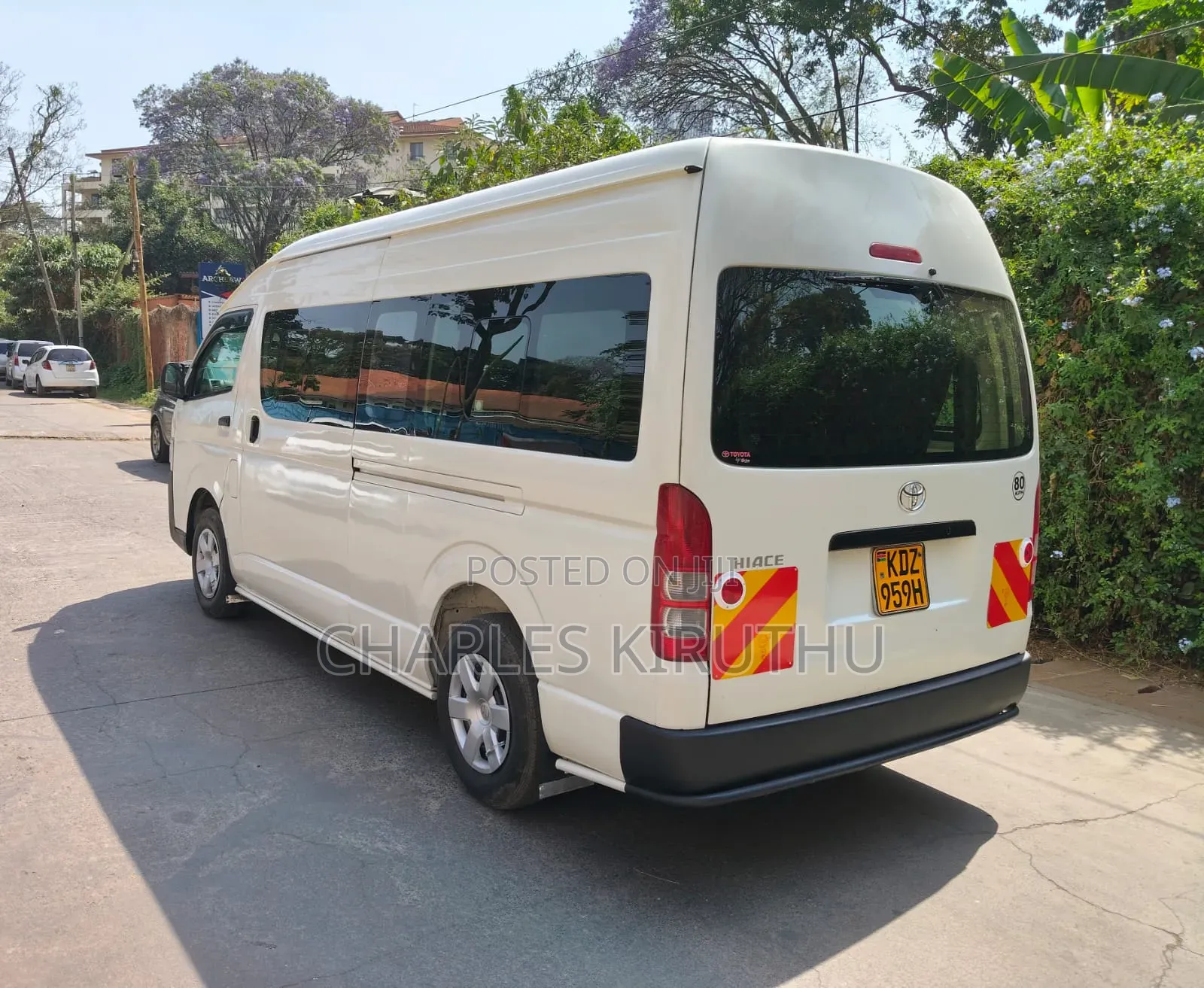 Toyota HiAce 2025