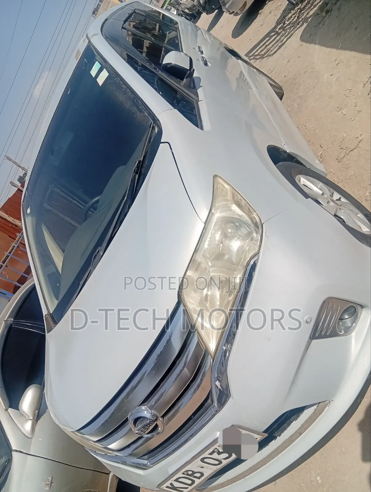 Nissan Serena 2014 Silver