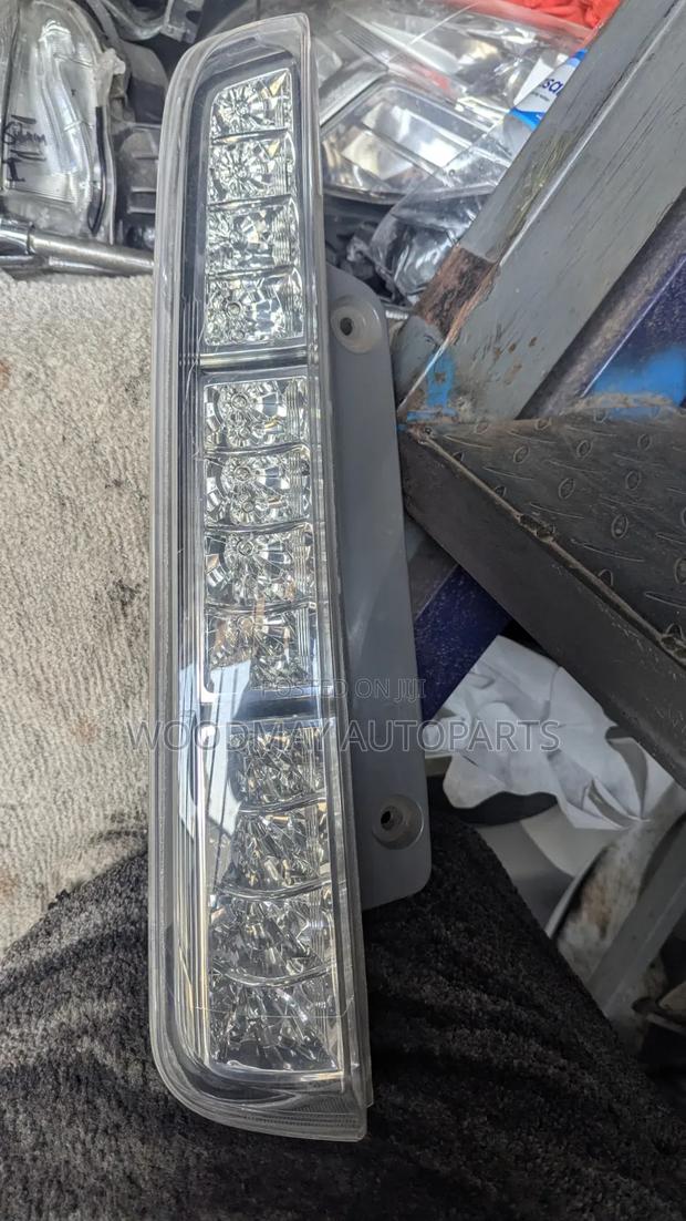 Toyota Isis Backlight