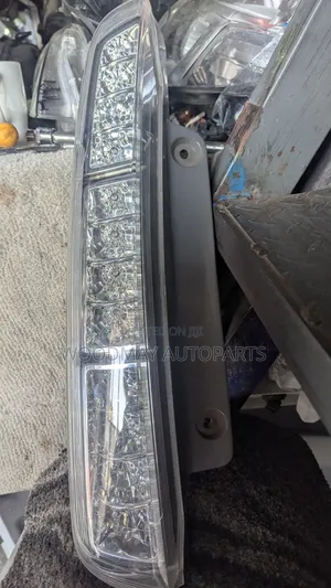 Toyota Isis Backlight