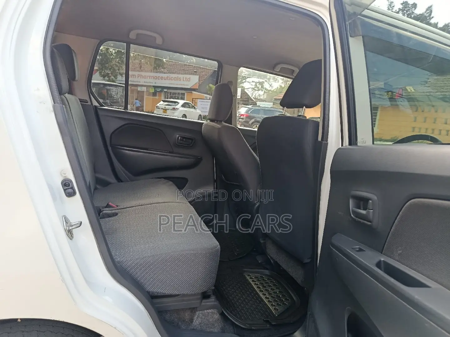 Suzuki Wagon R 2015 White