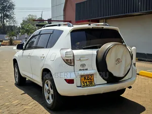 Toyota RAV4 2007 White