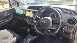 Toyota Vitz 2019 Gray