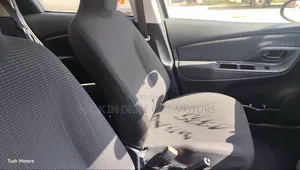 Toyota Vitz 2019 Gray