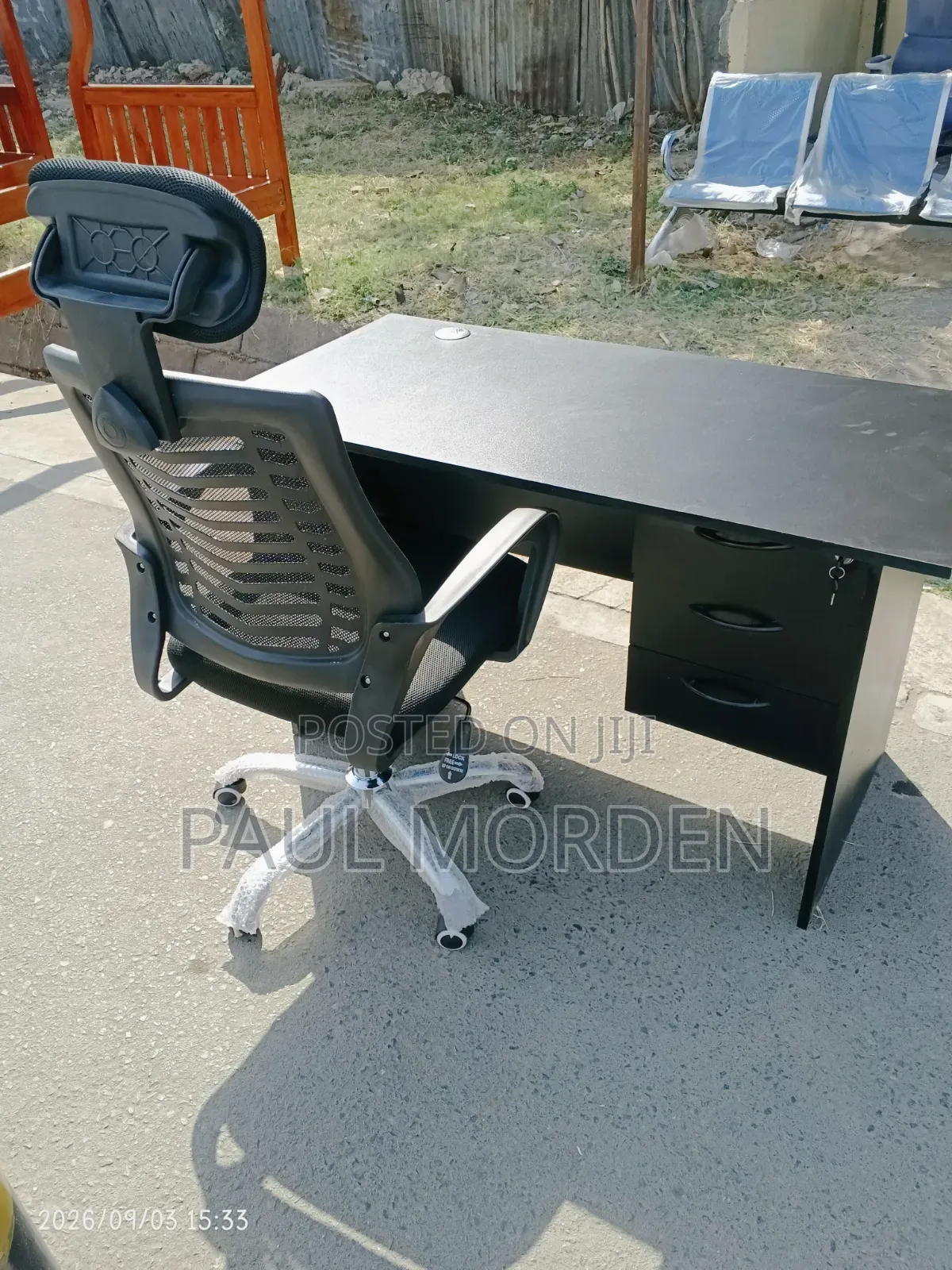 Office Office Desk (Black) With Headrest Chair