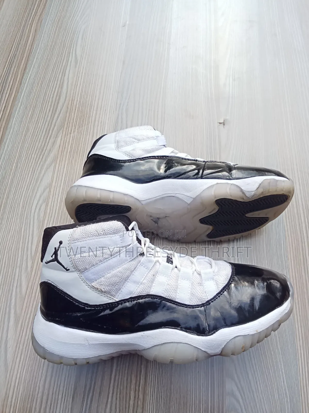 Air Jordan 11