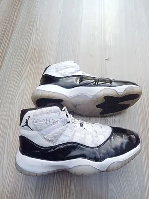 Air Jordan 11