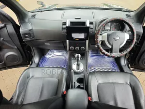 Nissan X-Trail 2010 Black