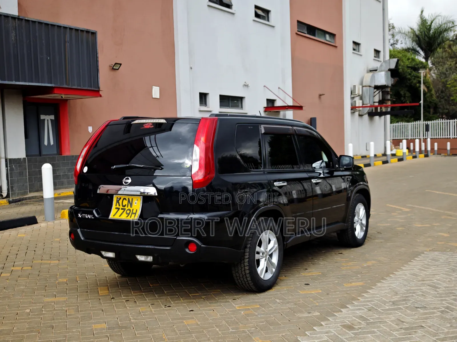 Nissan X-Trail 2010 Black