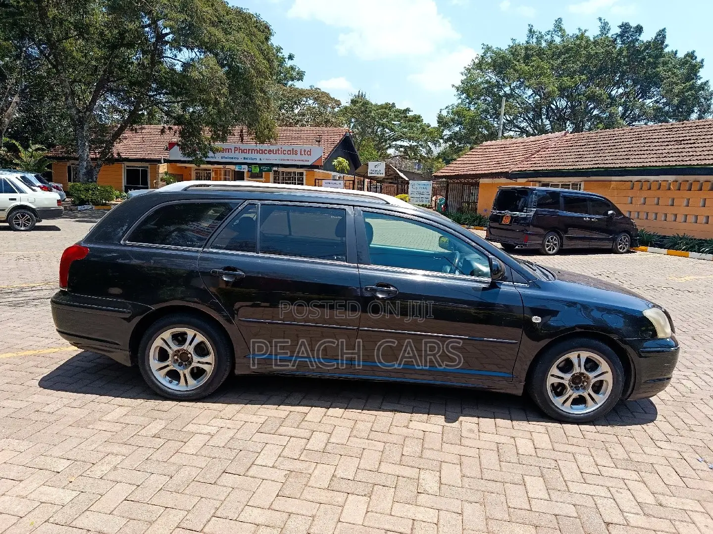 Toyota Avensis 2005 Black