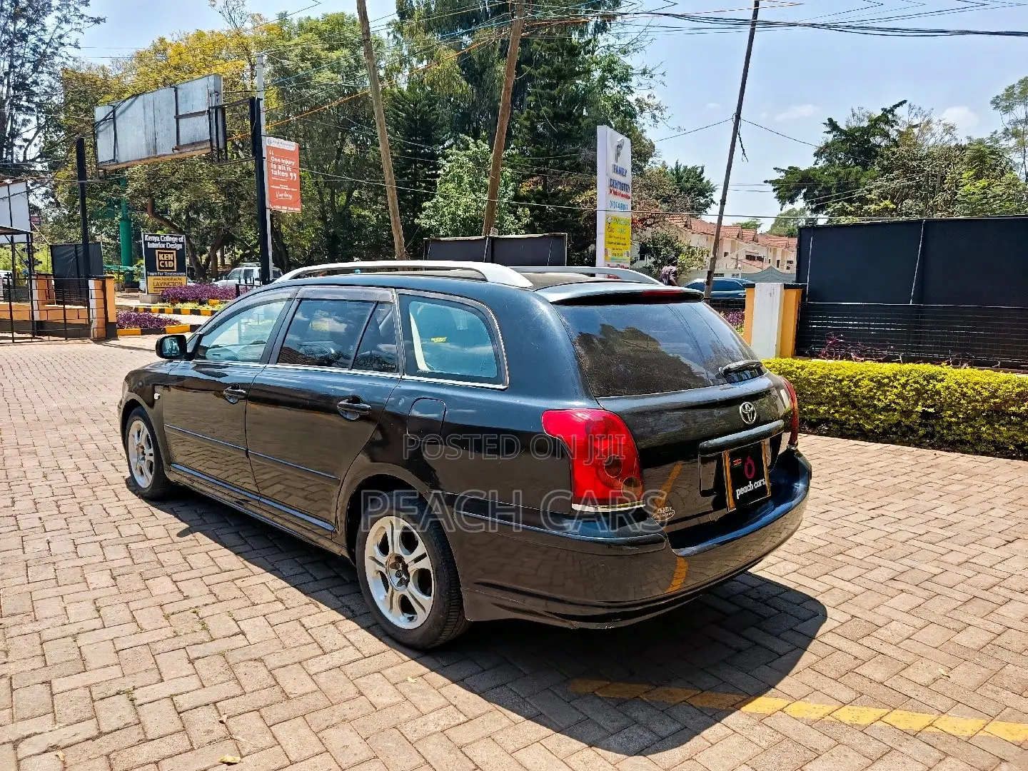 Toyota Avensis 2005 Black