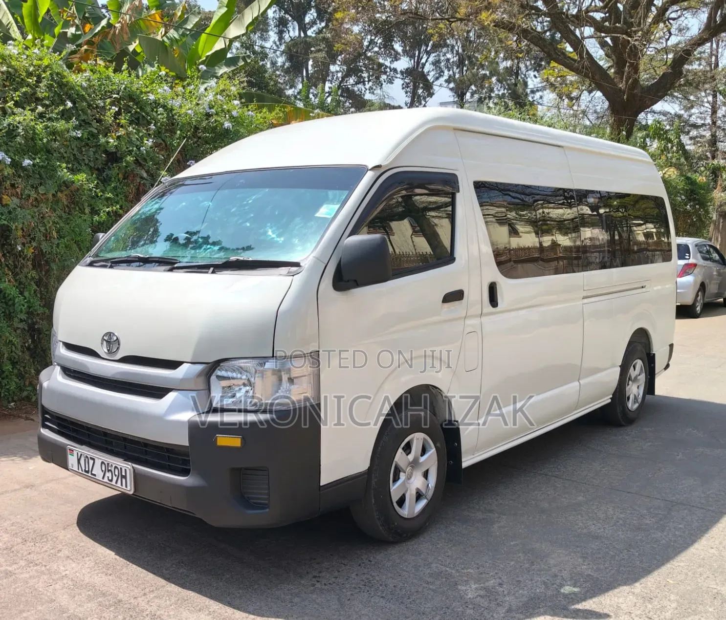 Toyota HiAce 2025 White