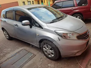Nissan Note 1.2 Petrol 2012 Silver