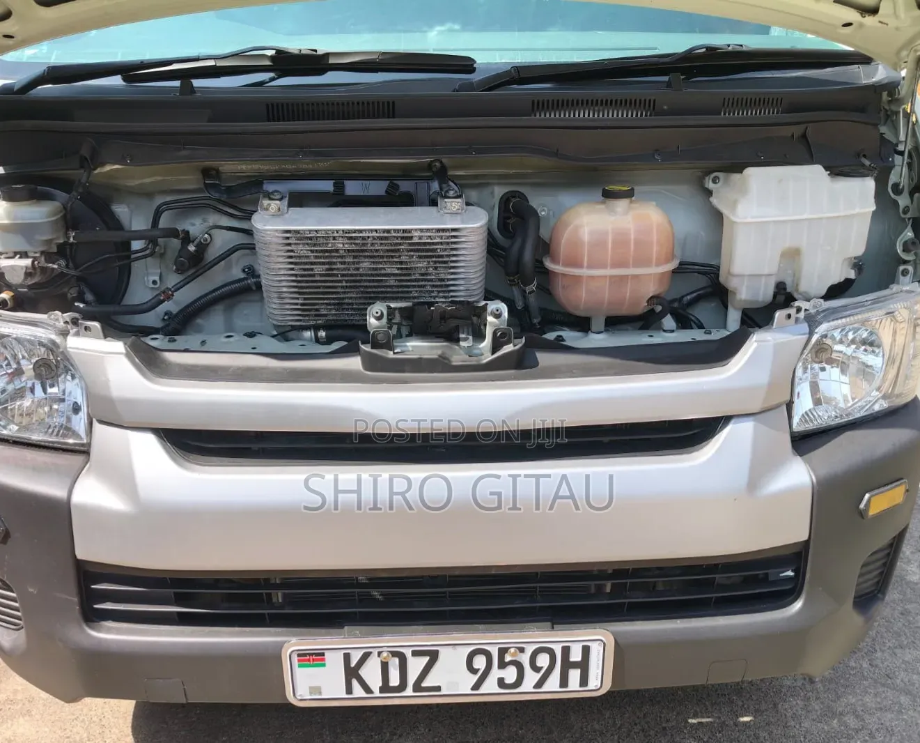 Toyota HiAce 2024 White