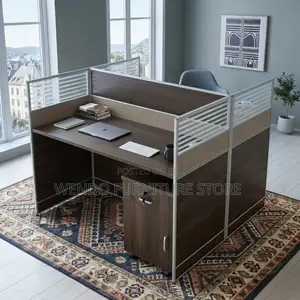 Office Workstation; Modern Brown Class Square Office Workstations