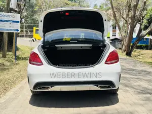 Mercedes-Benz C180 2015 White
