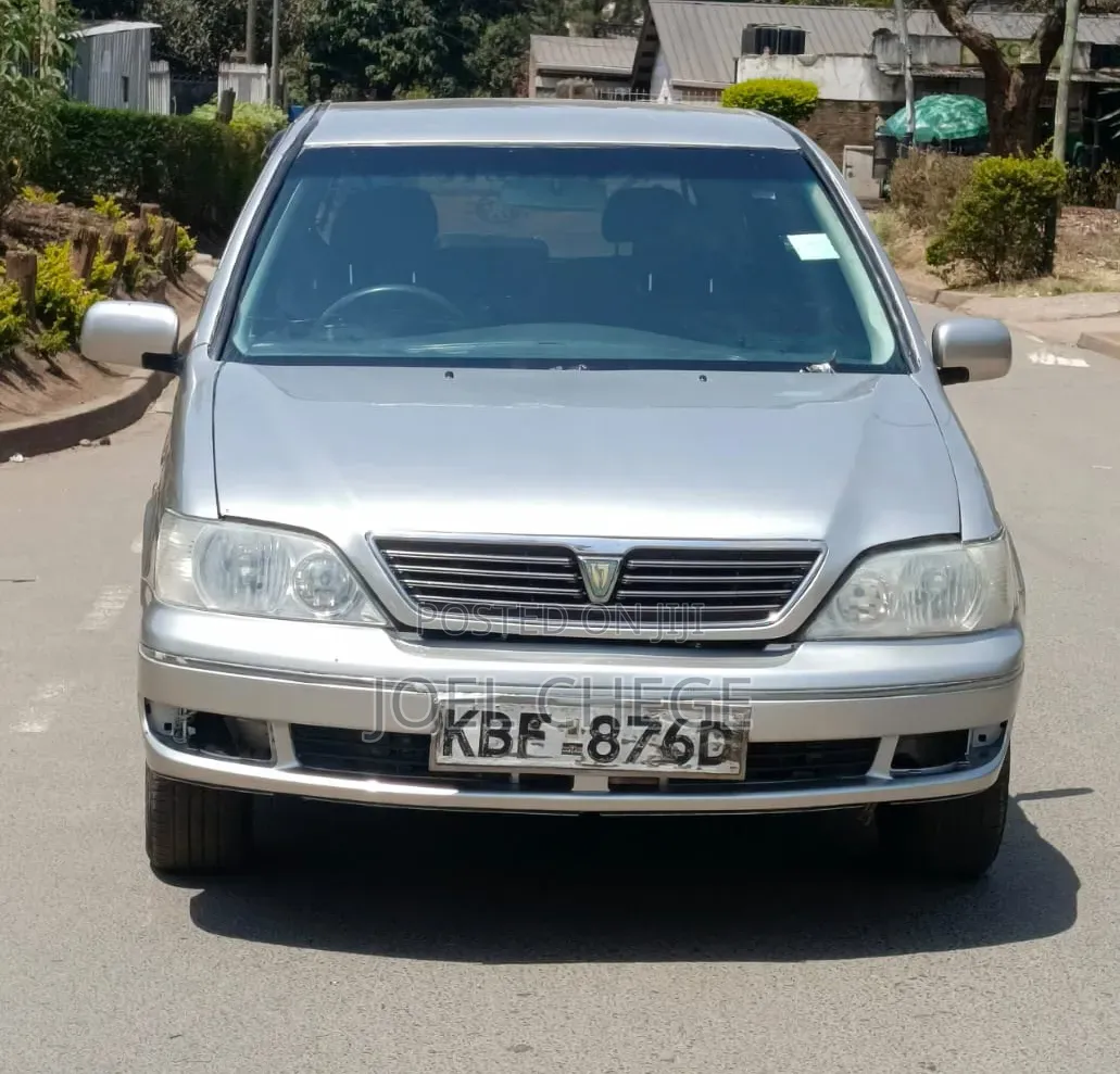 Toyota Vista 2003 Beige