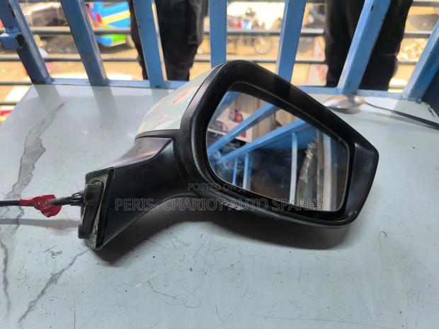 Nissan Note 2013 Side Mirror - thumbnail 4