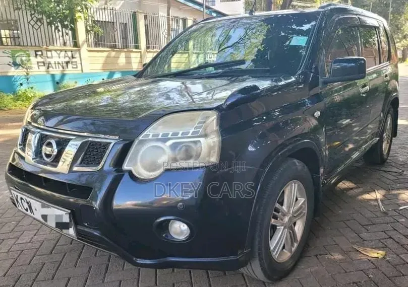 Nissan X-Trail 2012 Black
