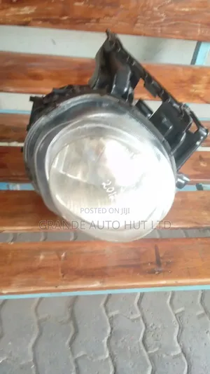 Nissan Juke Headlights
