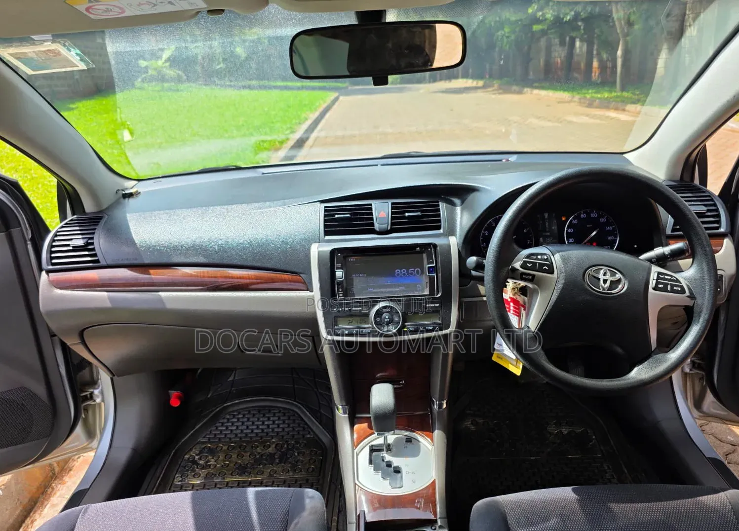 Toyota Allion 2013 Silver